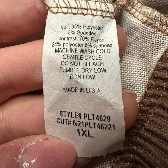 Hailey & co. : Cow Print Corduroy Long Sleeve - Picture 4 of 4